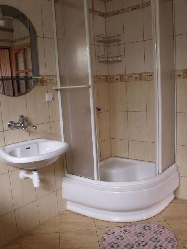 Gorolik U Kwietniow-Centrum Bukowiny- Mozliwosc Wyzywienia Bukowina Tatrzańska Esterno foto